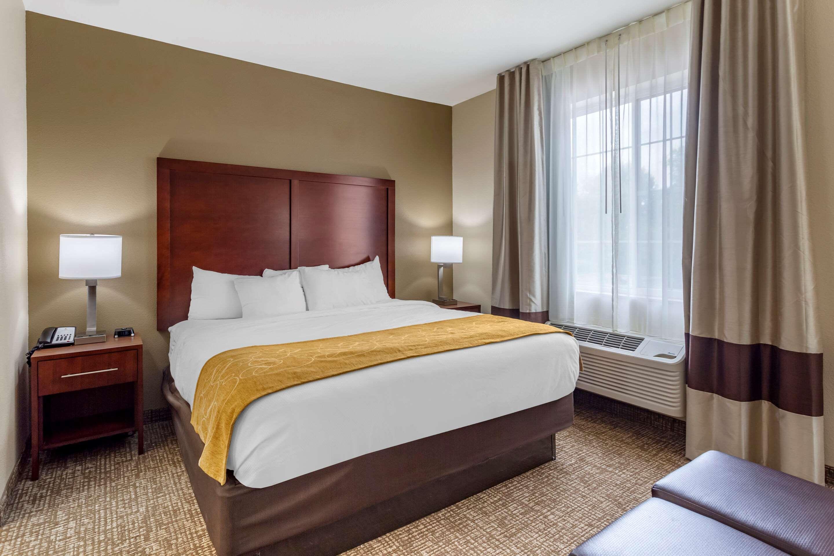 קלארקסוויל Comfort Suites מראה חיצוני תמונה