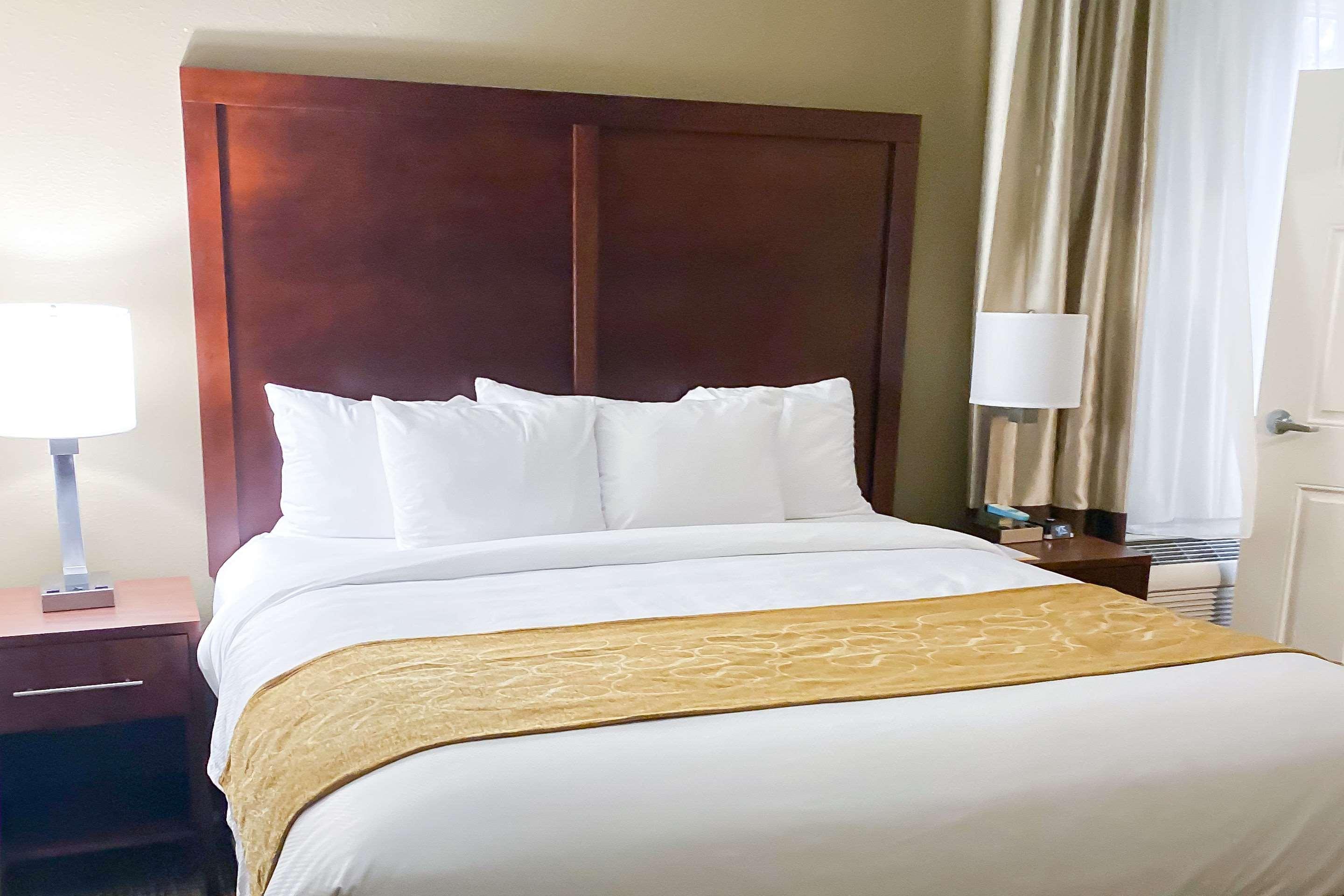 קלארקסוויל Comfort Suites מראה חיצוני תמונה
